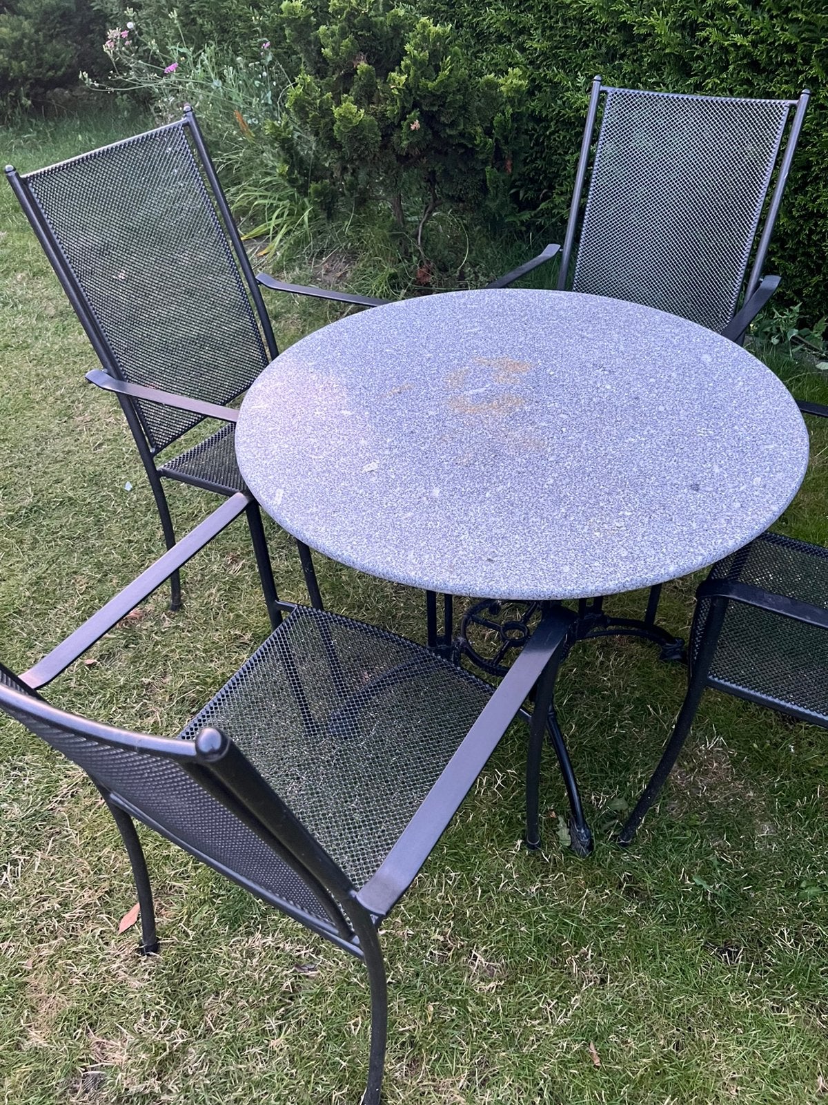 Tuinset met natuursteen, Ophalen, 4 zitplaatsen, Eettafel, Zo goed als nieuw