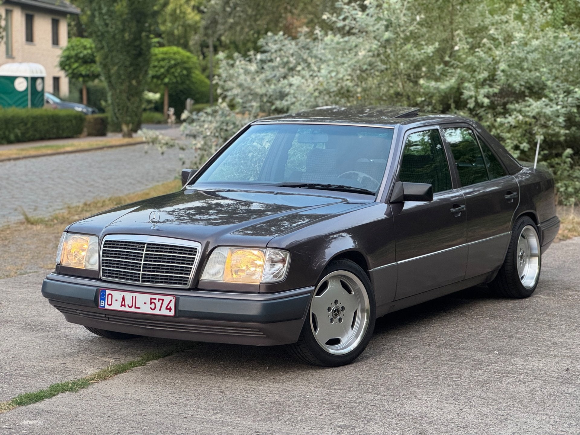 Mercedes E300 d | Automaat | Airco | Oldtimer, Auto's, Mercedes-Benz, Gebruikt, Euro 6, Overige kleuren, Bedrijf
