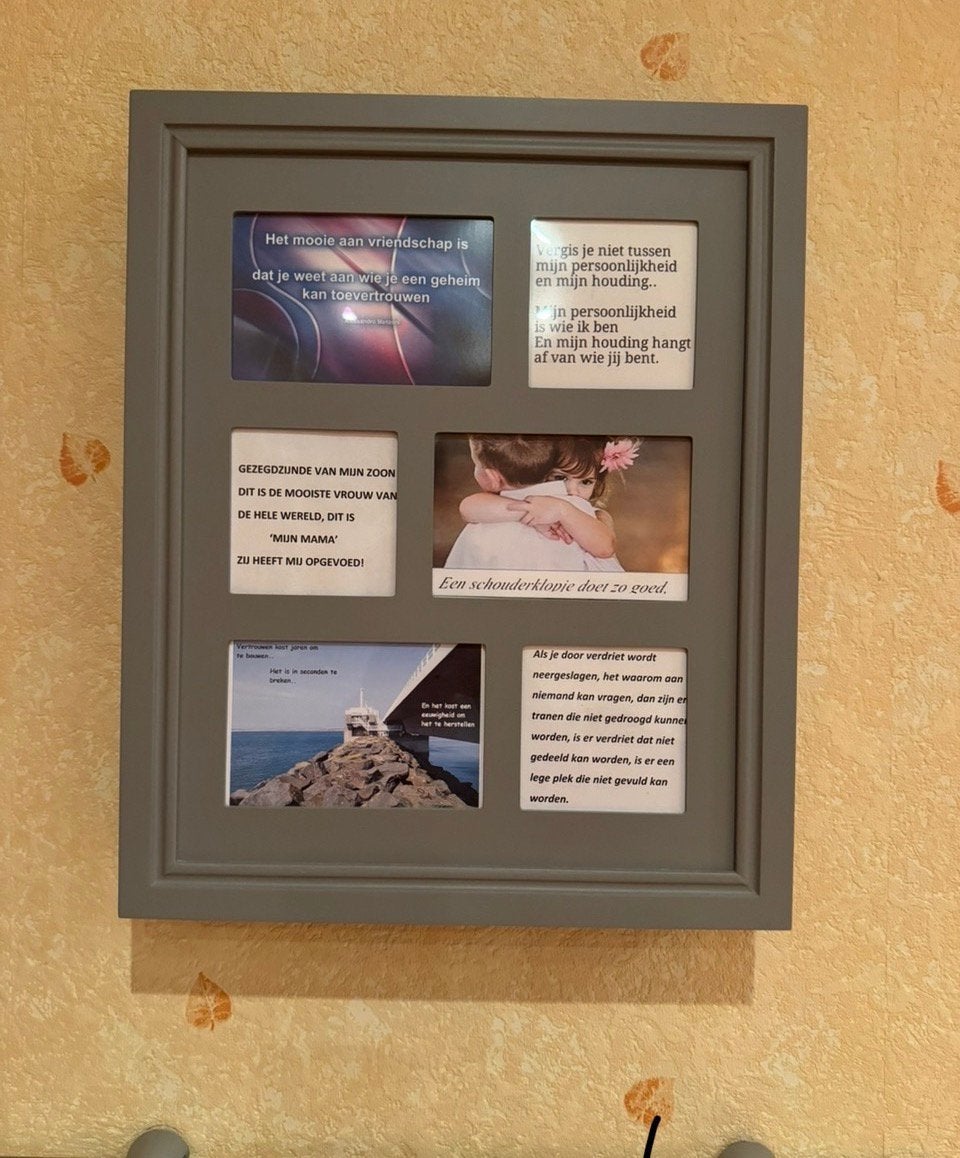 Mooi houten kastje, Enlèvement