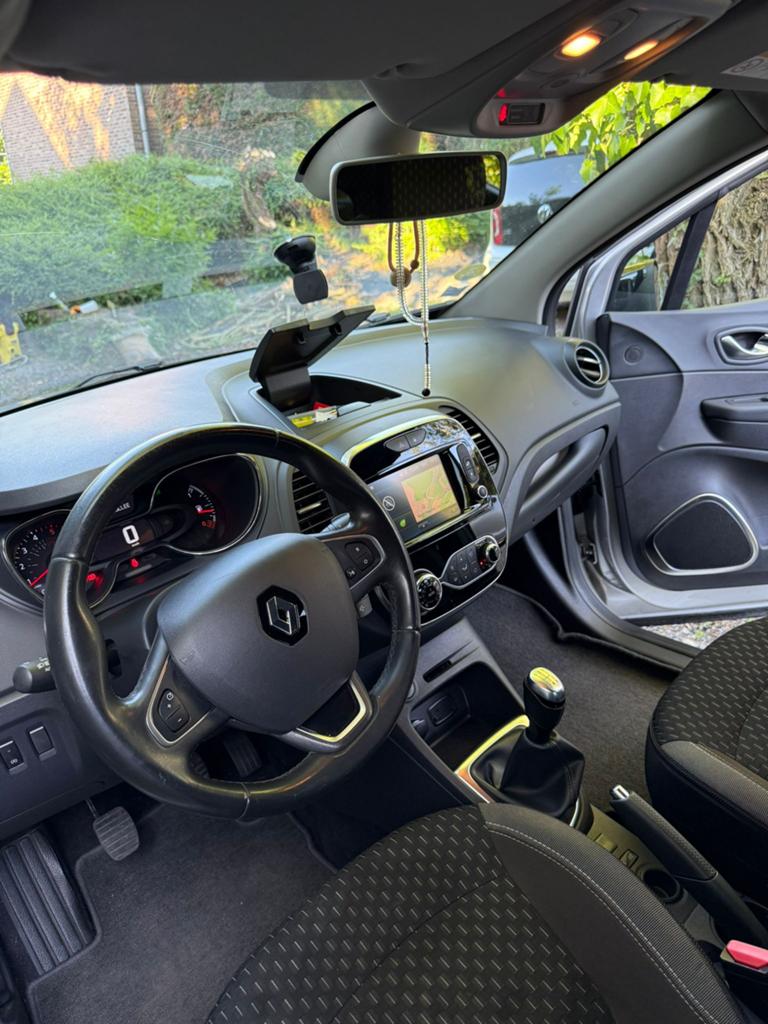 Renault capture 1.5dc Intense !! En parfaite etat, Autos, Renault, Particulier, Captur, Diesel, Euro 6, SUV ou Tout-terrain, Boîte manuelle