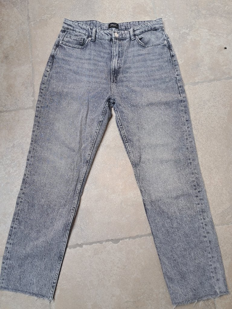 Merk Only : wijde jeans broek mt 32/34, Only, Ophalen of Verzenden, Zo goed als nieuw, W30 - W32 (confectie 38/40)