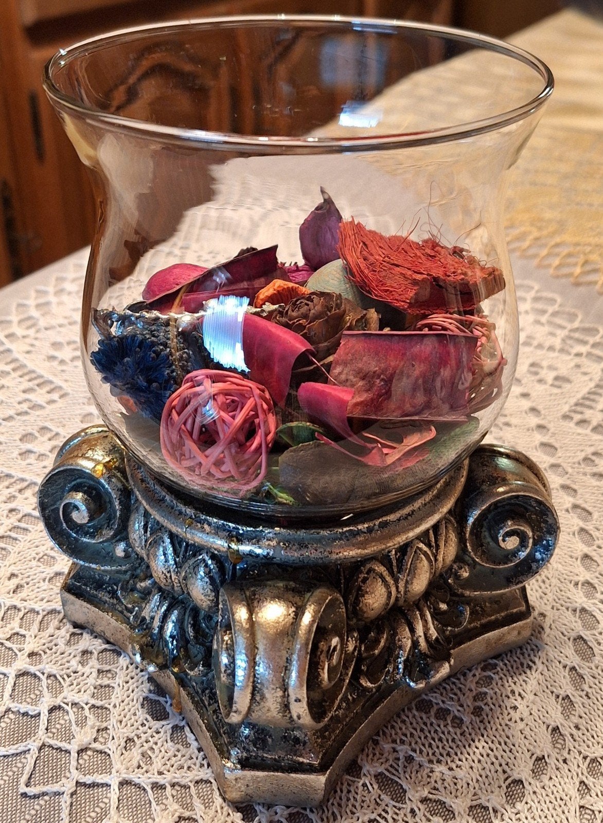 Decoratie voor woonkamer met potpourri in glas 6€, Ophalen of Verzenden