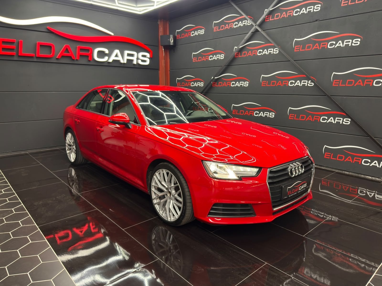 Audi A4 Limousine, Auto's, Gebruikt, Euro 6, https://public.car-pass.be/vhr/d3047ef8-c479-4e92-a66f-c9428d4f472a, A4