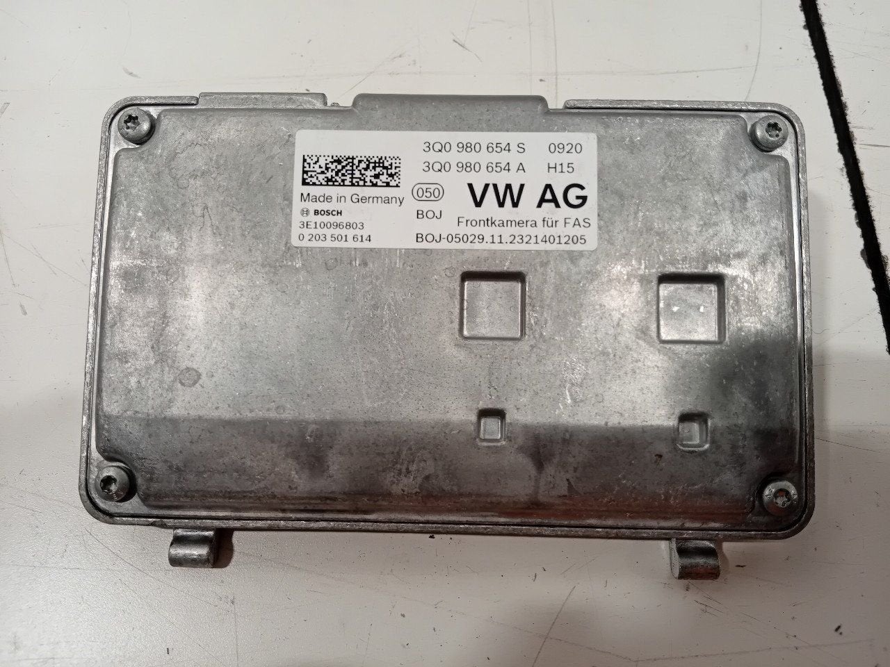Camera voor Volkswagen Crafter, Onderdelen@venauto.nl, Van der Ven Autorecycling B.V., Gebruikt, Ettenseweg 76, 4706 PB Roosendaal, The Netherlands