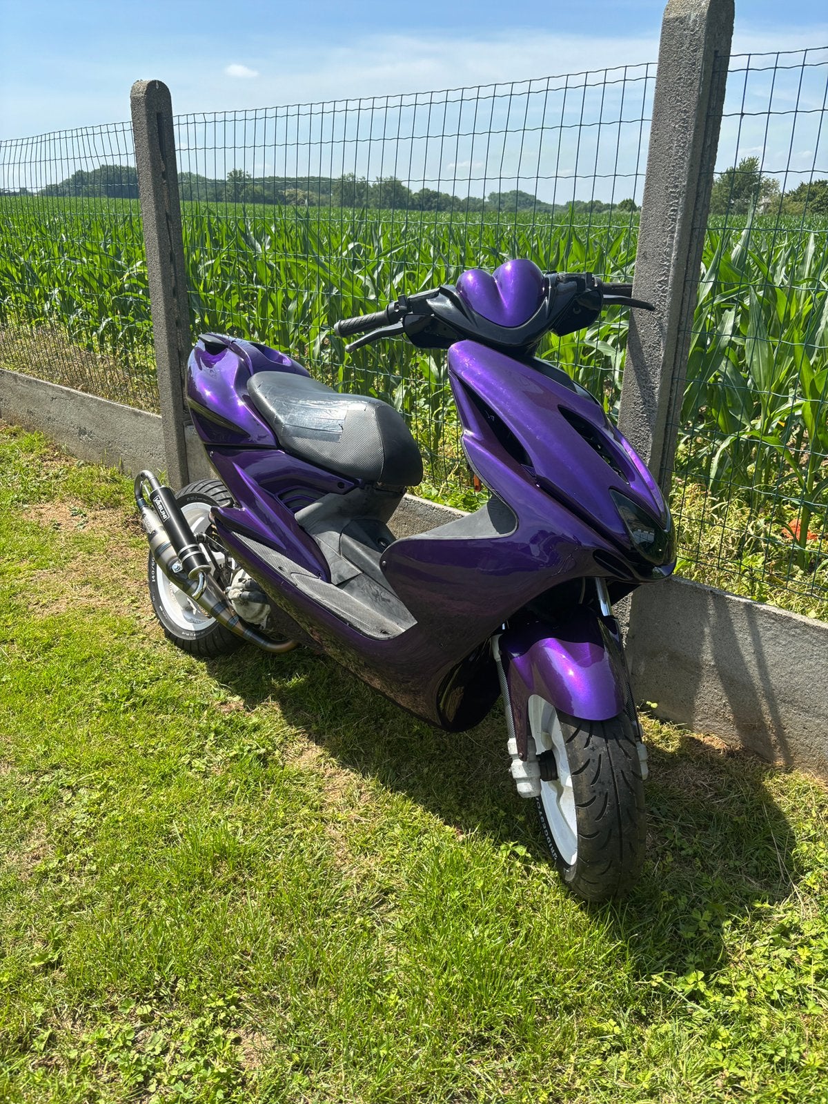 Aerox a klasse, Fietsen en Brommers, Ophalen, Zo goed als nieuw, Aerox