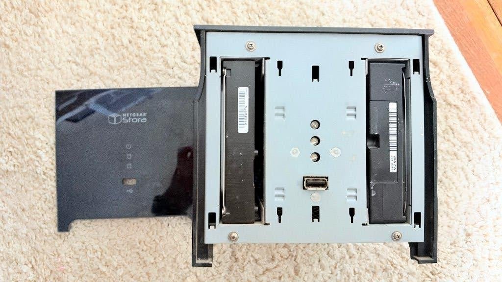 NAS Netgear Stora MS2000 + 2 HDD (1,5 + 2 TB), Informatique & Logiciels, Enlèvement ou Envoi, Utilisé