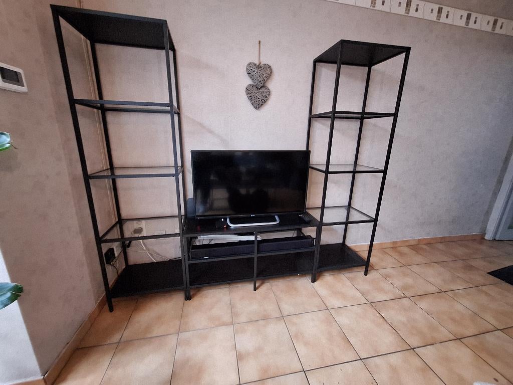 Meuble TV VITTSJO IKEA, Huis en Inrichting, Kasten |Televisiemeubels, Zo goed als nieuw, 150 tot 200 cm, 150 tot 200 cm, 50 tot 75 cm
