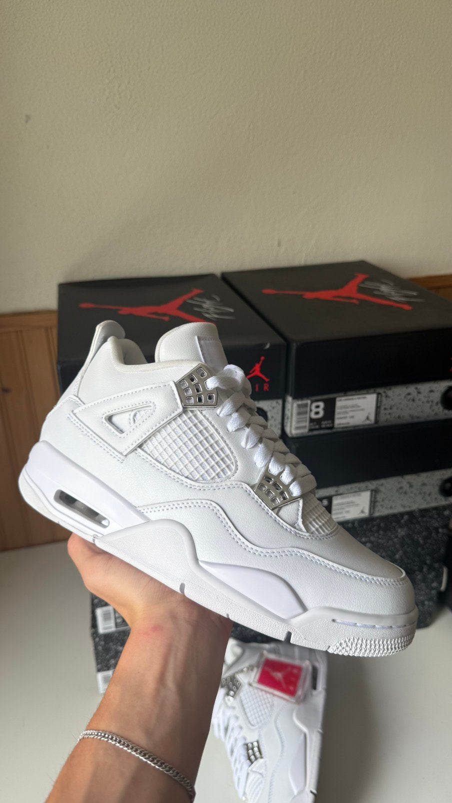 Jordan 4 Pure Money EU 42, Kleding | Heren, Verzenden, Wit, Nieuw, Sneakers