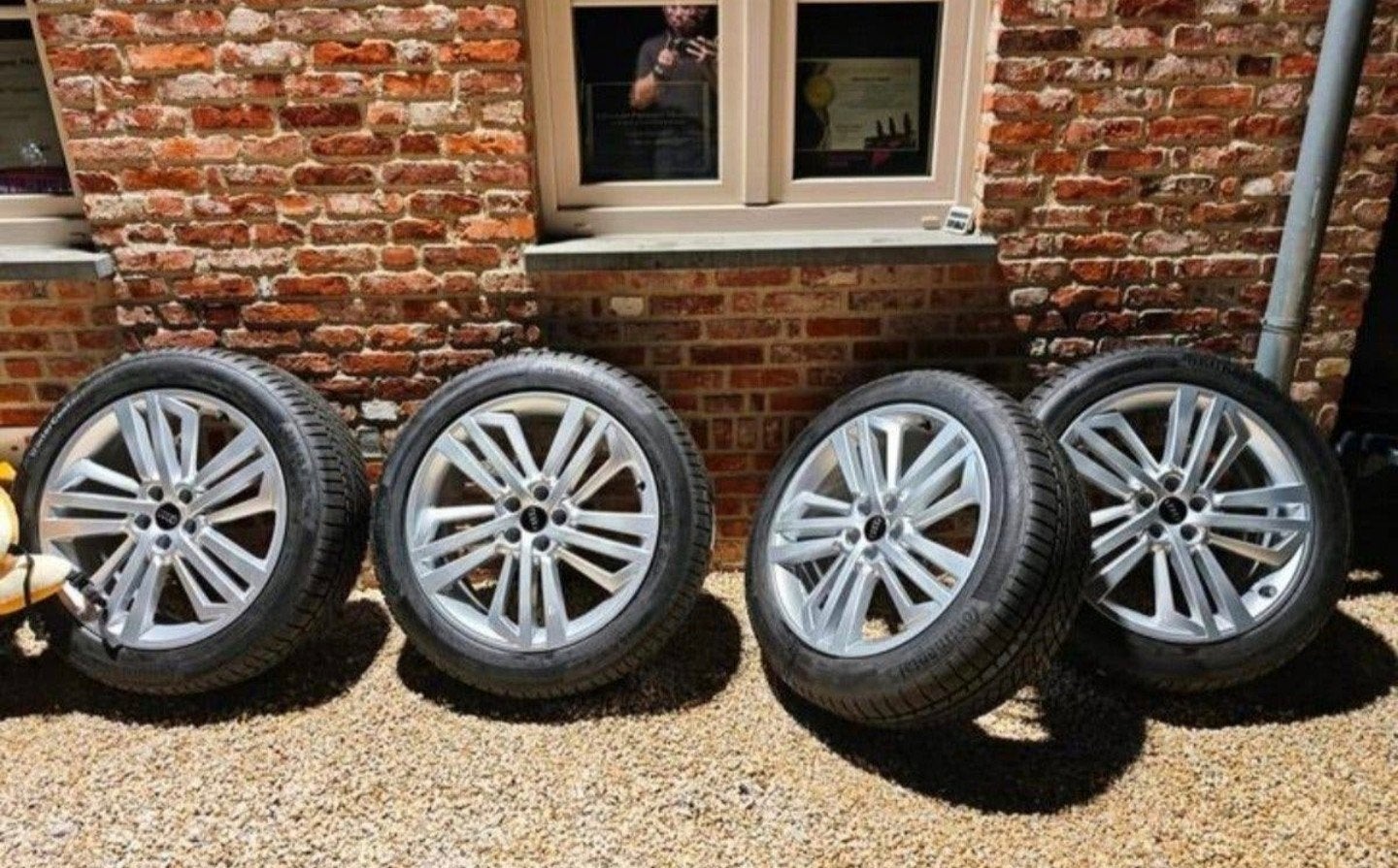 4 jantes Audi d'origine avec pneus d'hiver Continental, Pneus hiver, Enlèvement, 20 pouces, Jante(s)