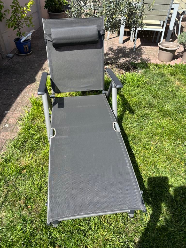 Inklapbaar ligbed Houston, Tuin en Terras, Ligbedden, Ophalen, Zo goed als nieuw, Aluminium, Verstelbaar