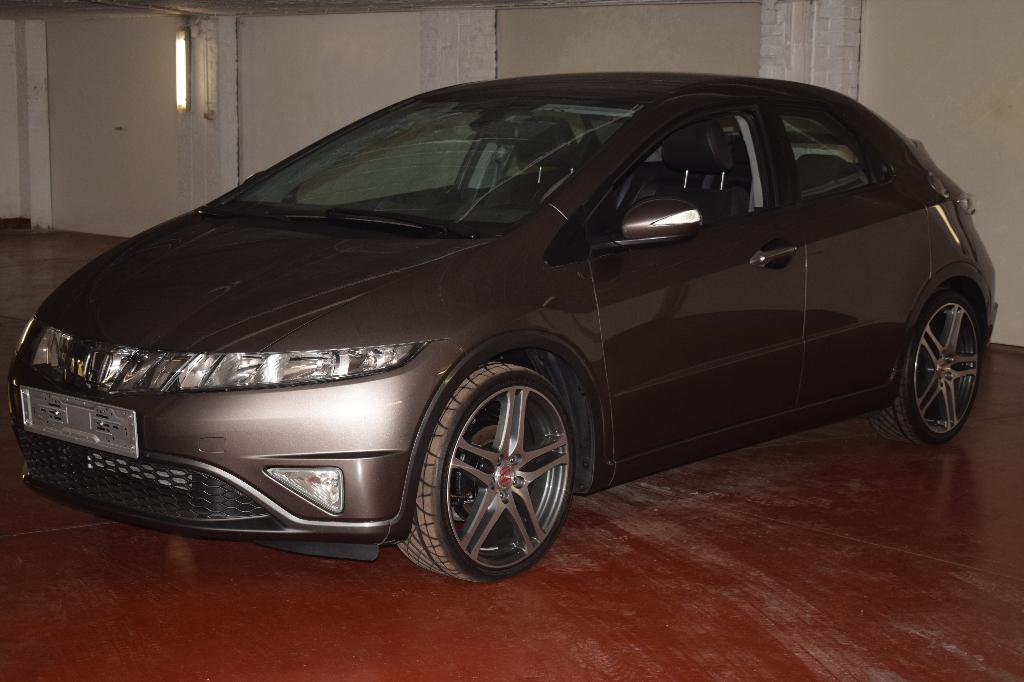 AUTO VW CIVIC, Voorwielaandrijving, Euro 5, Zwart, 4 cilinders