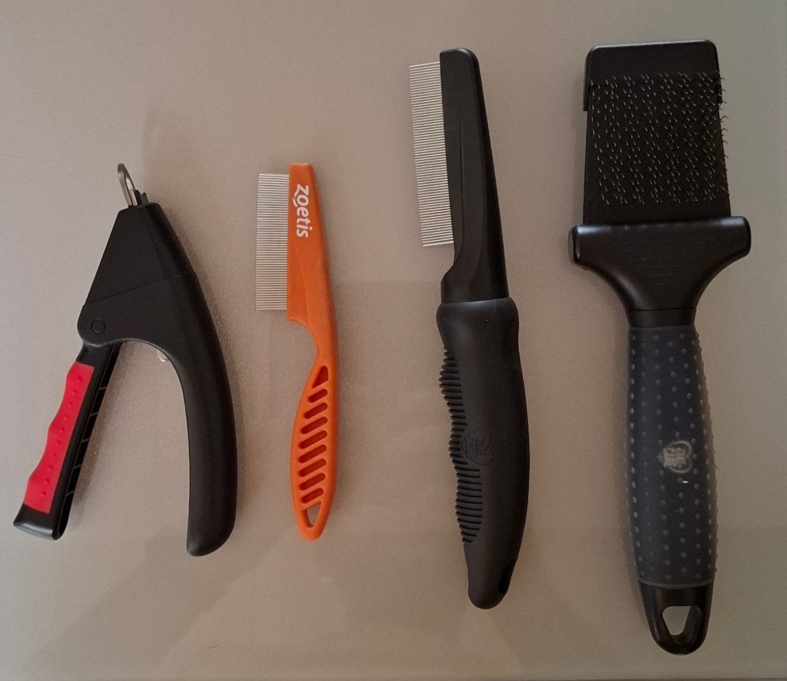 Nagelknipper, luizenkam, kam, borstel, Ophalen, Zo goed als nieuw, Nagelknipper