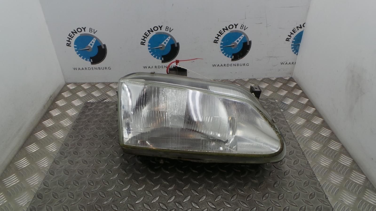 RENAULT MEGANE KOPLAMP R 1996, Ophalen of Verzenden, Gebruikt, ARN erkend