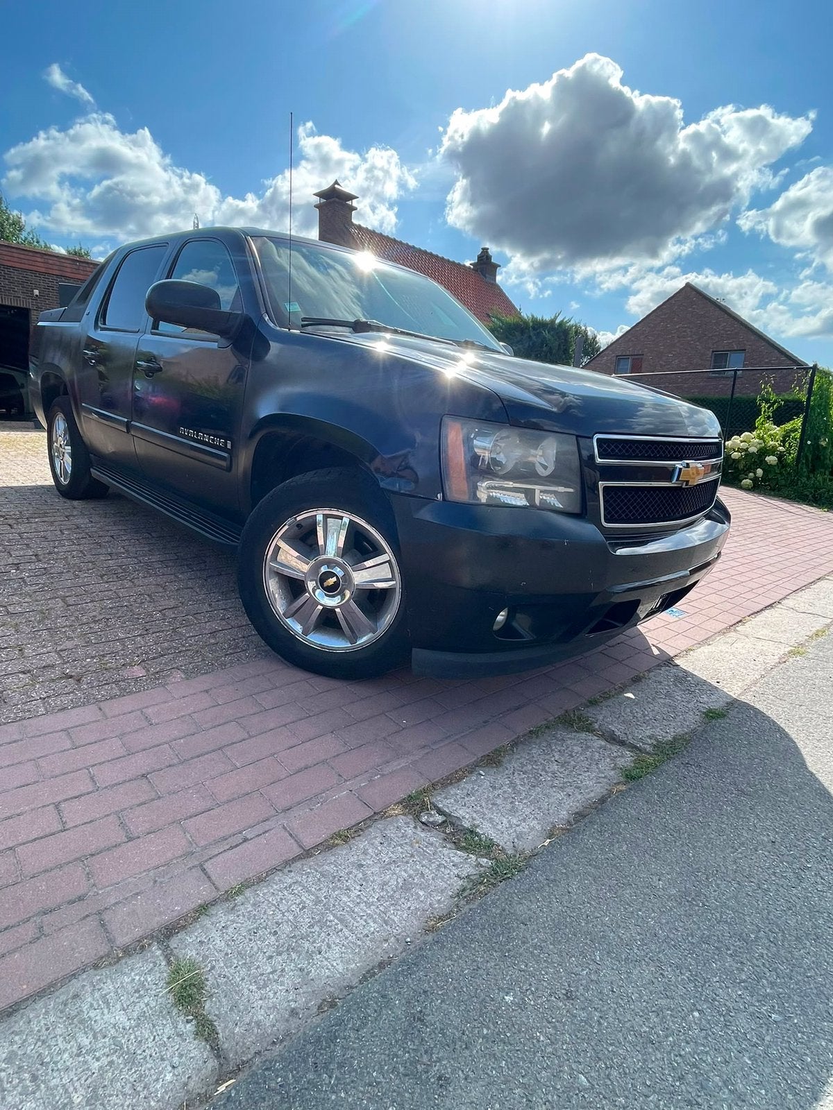 Chevrolet Avalanche LTZ 5.3 V8 LPG Lichte vracht 5zitplaats, Autos, Cuir, Achat, Noir, Automatique