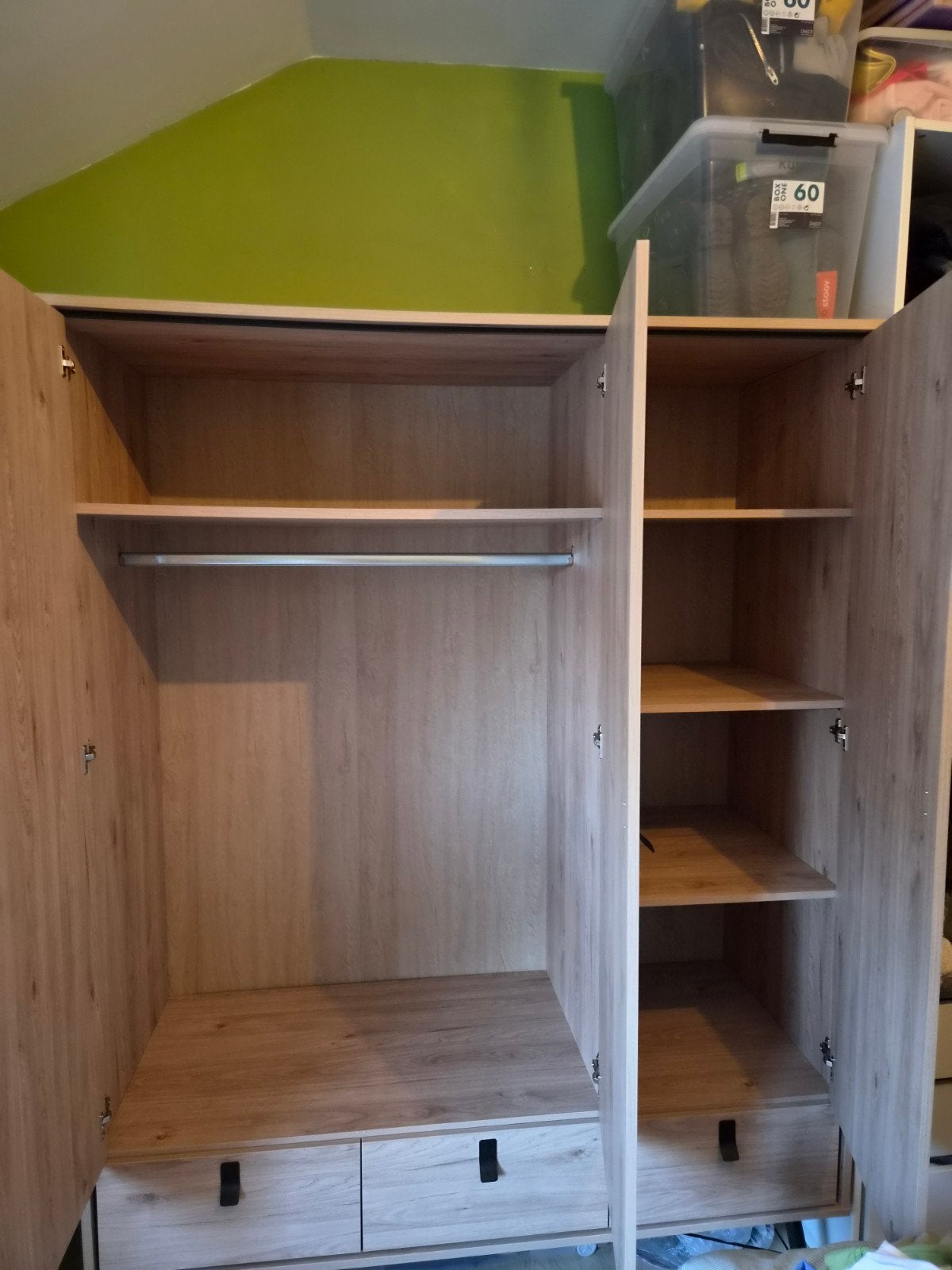 Kleerkast, Ophalen