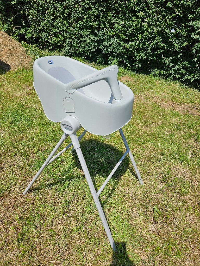 Chaise de douche Chicco, Enlèvement, Comme neuf, Siège de bain ou Anneau de bain, Autres marques