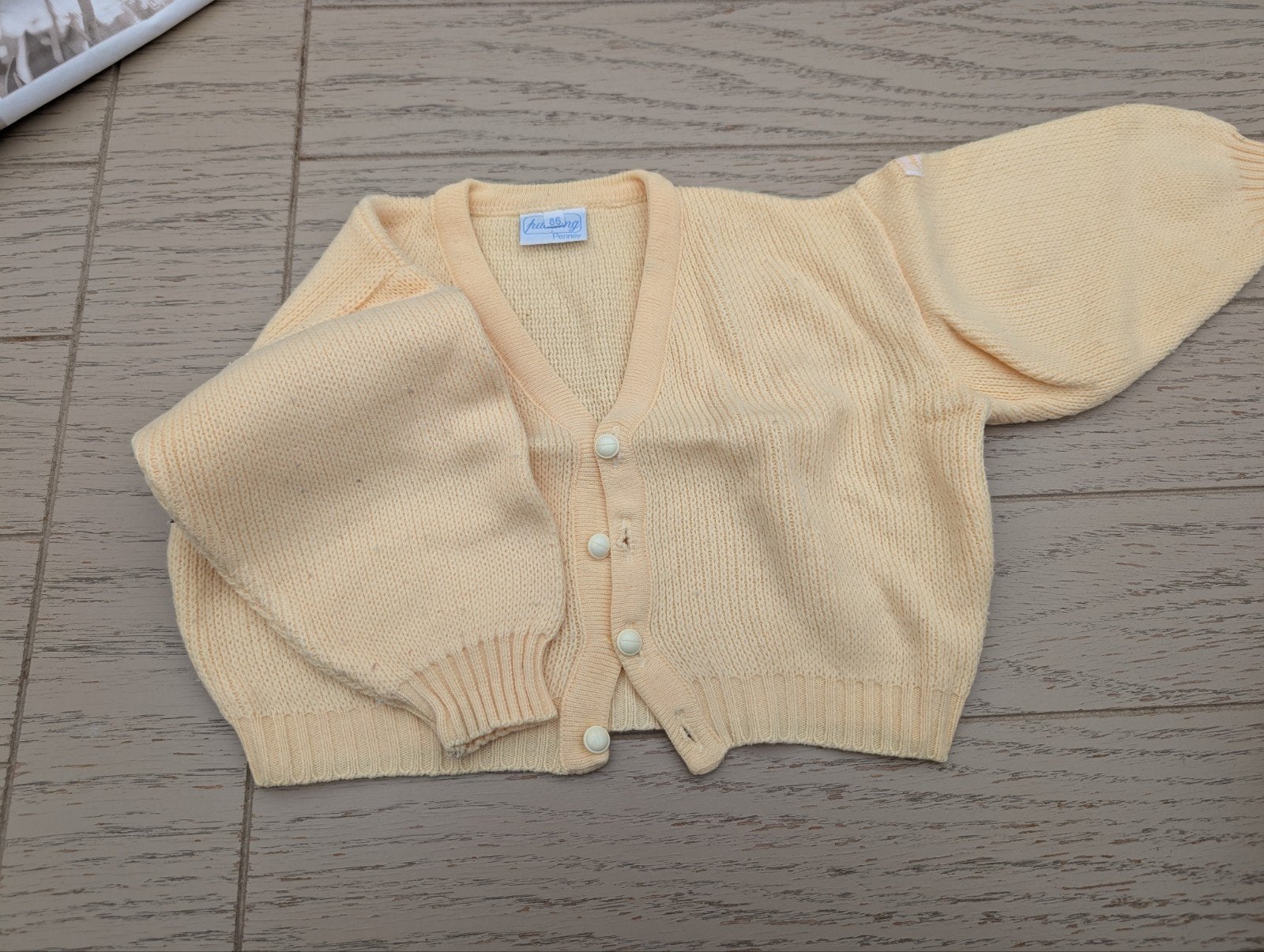 Pudding jaune clair ondulé pendant 18 mois, Garçon ou Fille, Enlèvement ou Envoi, Pull ou Veste, Comme neuf