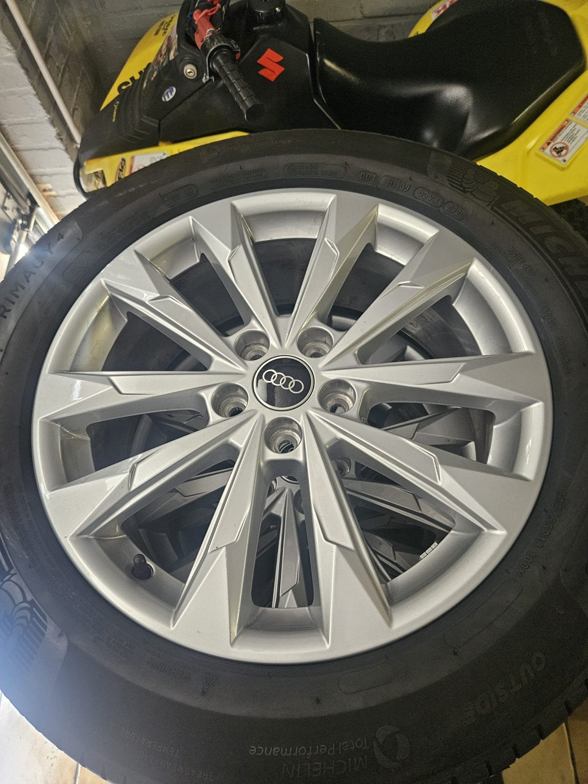 Jantes q3, Autos : Pièces & Accessoires, 255 mm, Pneus été, 18 pouces, Enlèvement