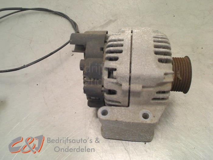 Dynamo van een Fiat Fiorino, Auto-onderdelen, Motor en Toebehoren, Fiat, Gebruikt, 3 maanden garantie, Ophalen of Verzenden