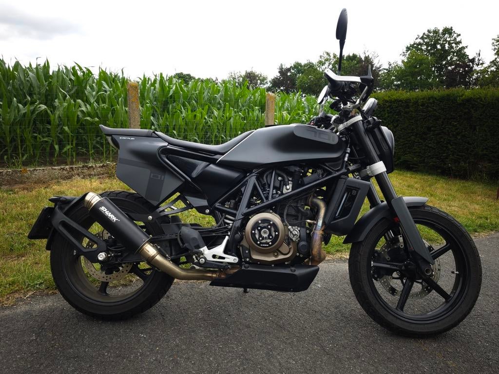 Husqvarna Svartpilen 701, Motoren, Motoren | Husqvarna, 693 cc, Handvatverwarming, Gebruikt, Particulier