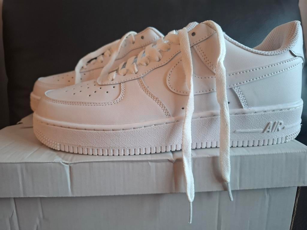 Chaussure air force 1 homme, Vêtements | Hommes, Chaussures, Enlèvement
