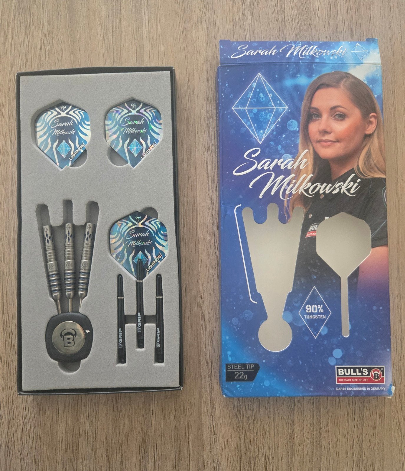 Dartspijlen Sarah Milkowski 22gr koopje 25€!
In nieuwstaat, Sport en Fitness, Darts, Ophalen