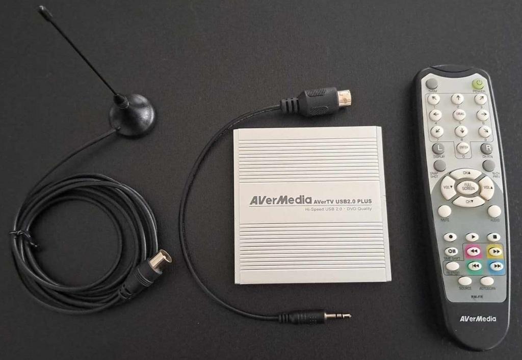 AVerMedia AVerTV USB2.0 PLUS, Informatique & Logiciels, Cartes de capture, Enlèvement ou Envoi, Comme neuf