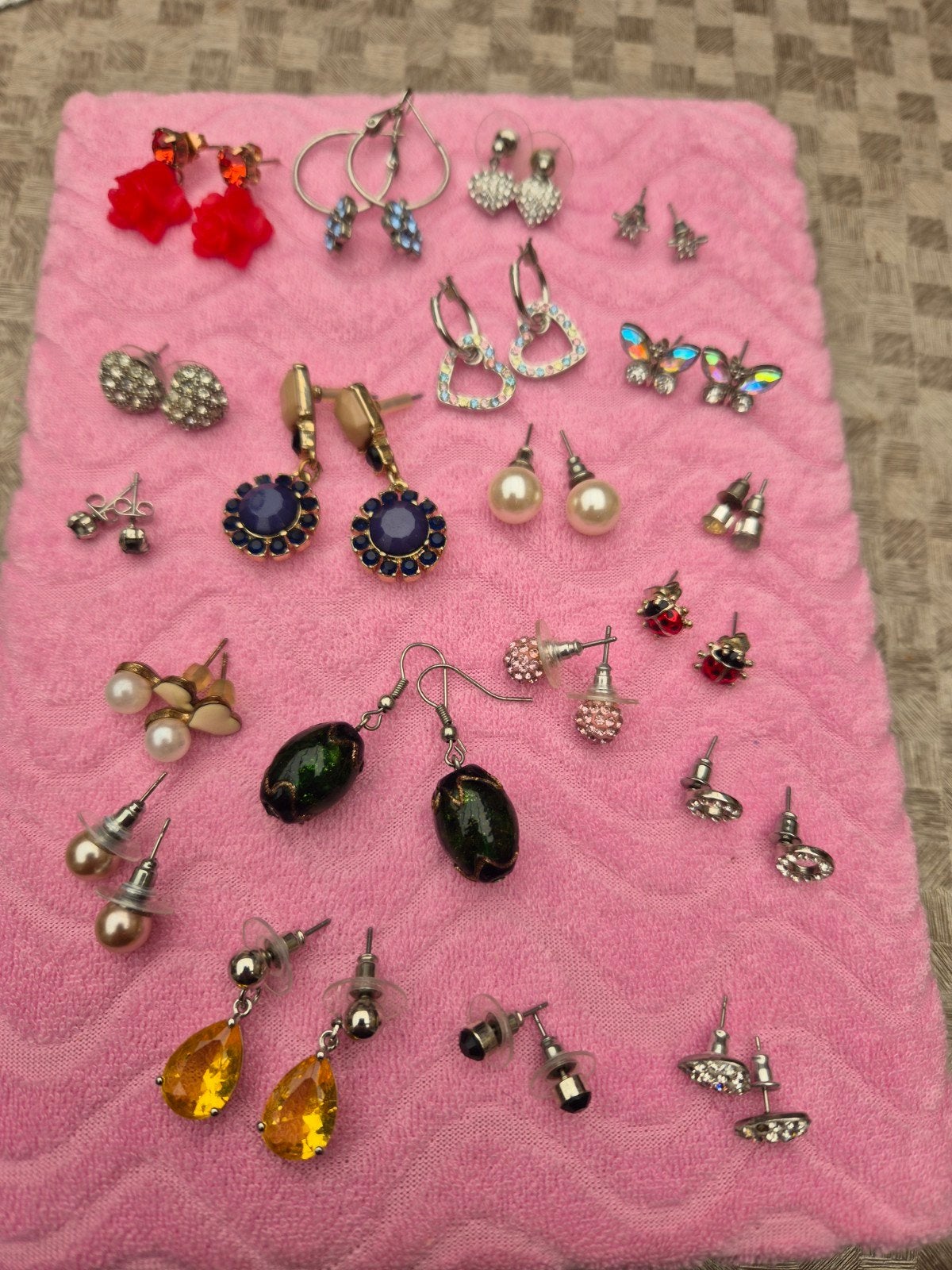 Heel prachtige vintage lot oorbellen 20 paar, Handtassen en Accessoires, Ophalen of Verzenden, Oorbellen
