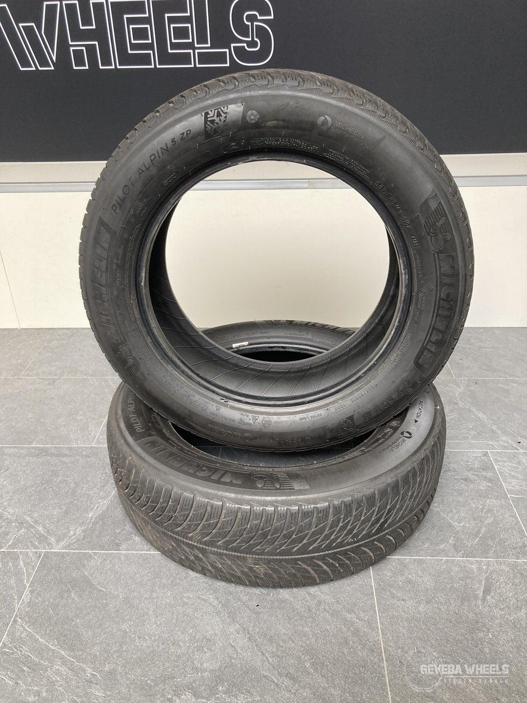 2x 225/60/18 104H Michelin Pilot Alpin 5 ZP RSC winterbanden, Auto-onderdelen, Banden en Velgen, 18 inch, Gebruikt, -, -