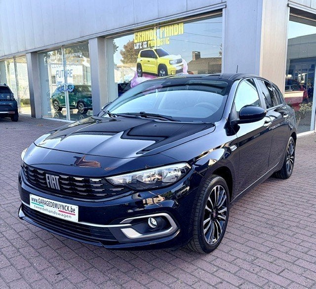 Fiat Tipo benzine, Voorwielaandrijving, Dealer onderhouden, Stof, Euro 6