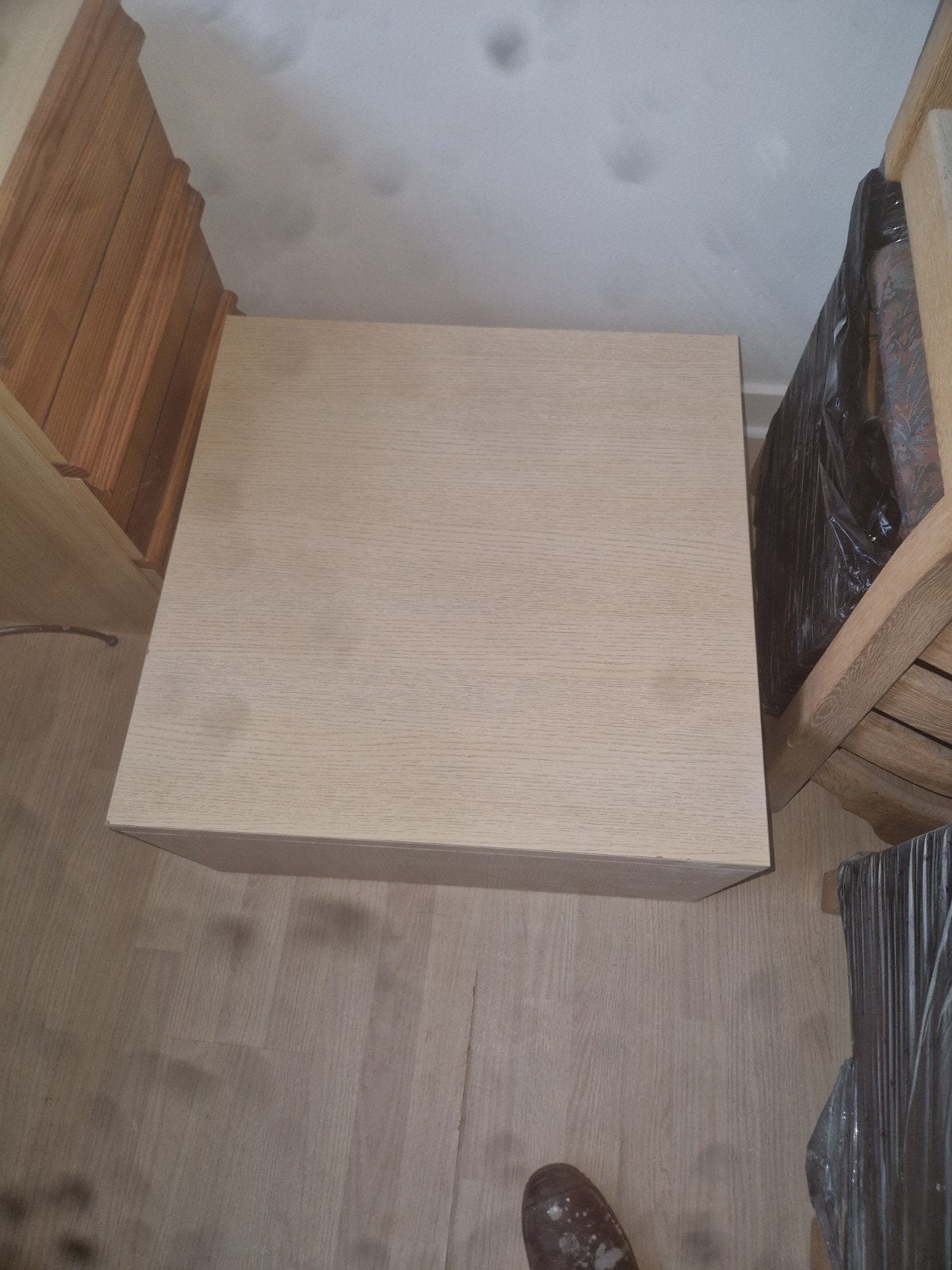 Houten salontafel + bijzet tafel, Enlèvement