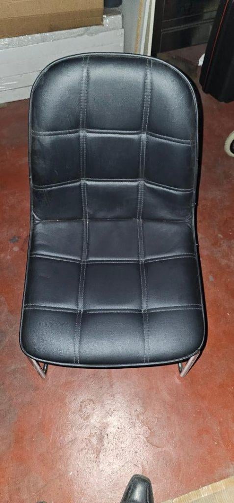 chaise, Enlèvement, Comme neuf, Noir, Une