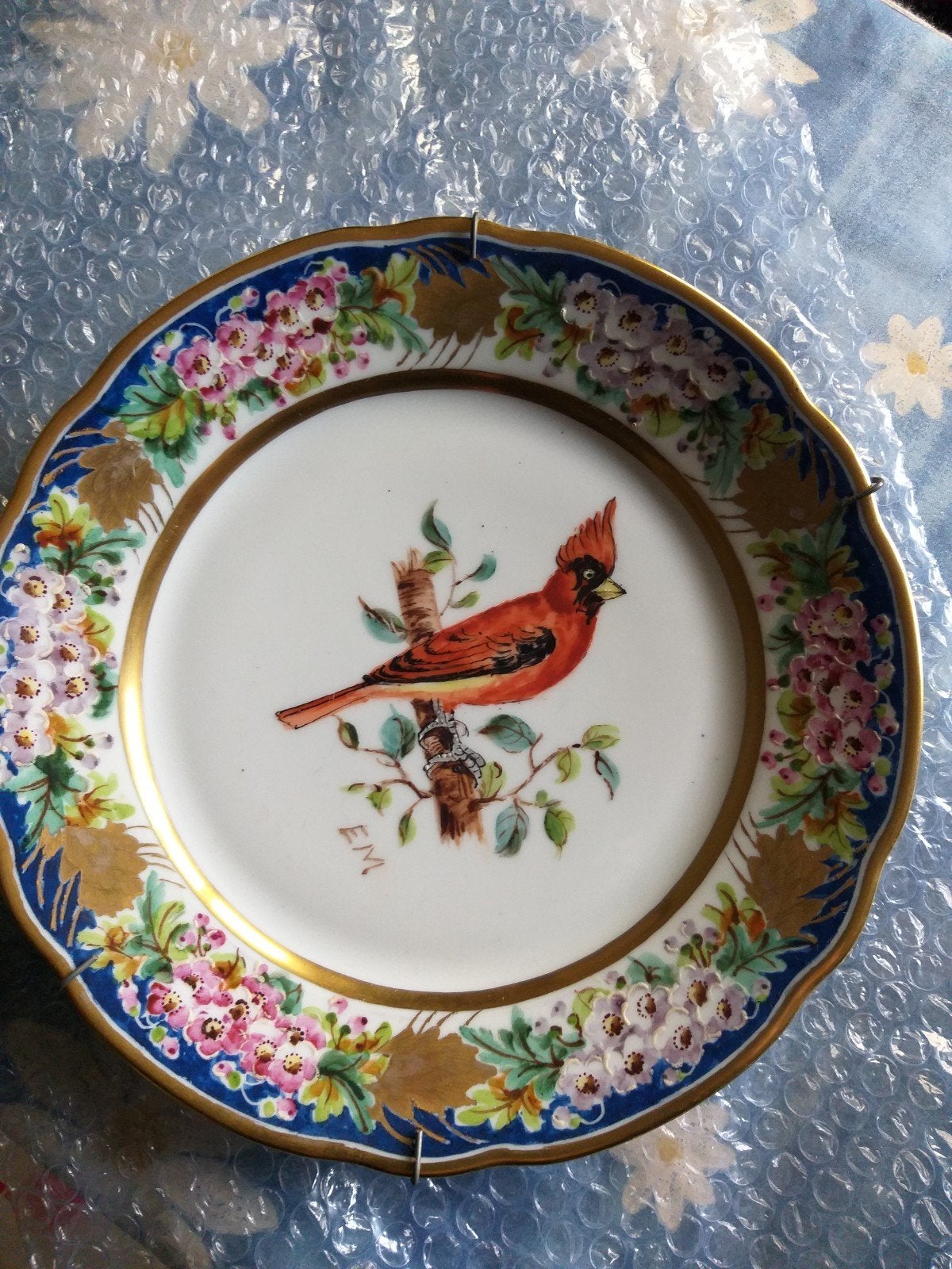 Assiette décorative BAVARIA,  motif Cardinal, Enlèvement