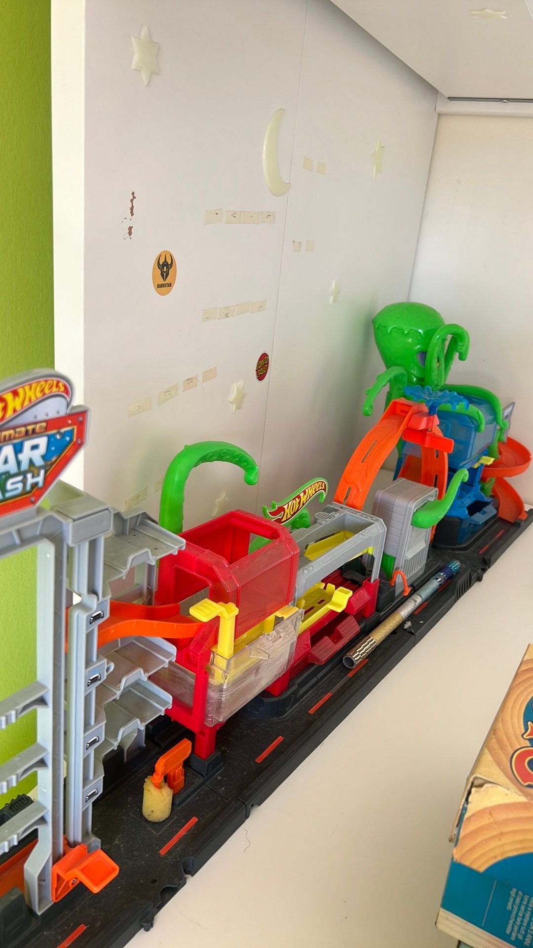 Hotwheels gargage met water, Ophalen, Zo goed als nieuw