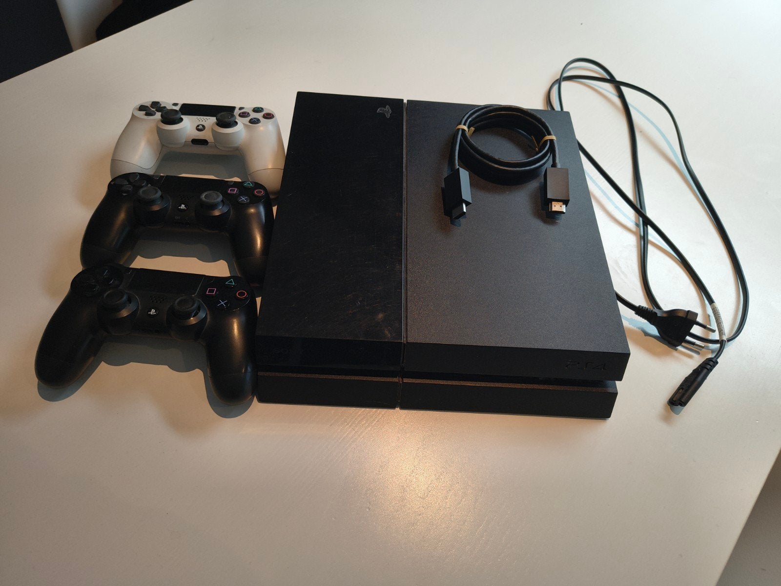 Playstation 4 met 3 controllers, Games en Spelcomputers, Spelcomputers | Sony PlayStation 4, Ophalen, Original, Met 3 controllers of meer