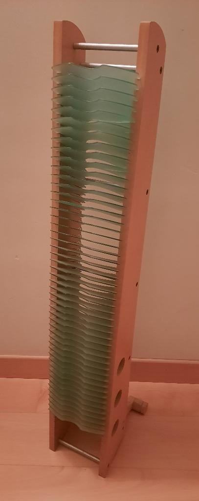 Colonne range 49 CD, DVD 91 X 20,5cm Bois 25,00 €, Maison & Meubles, Accessoires pour la Maison | Étagères pour CD & DVD, Utilisé