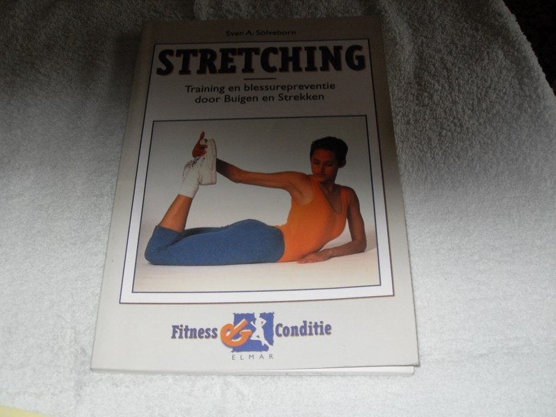 sportboek stretching, Ophalen, Zo goed als nieuw, Fitness