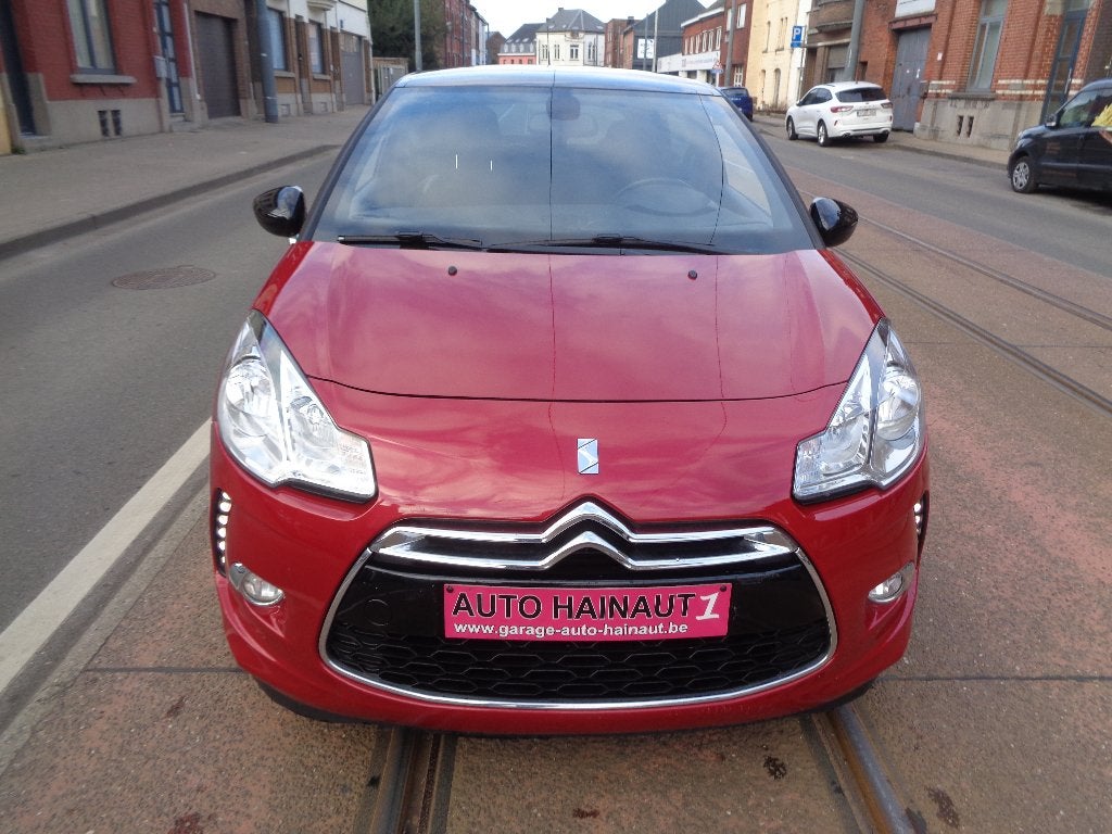 CITROEN DS 3 1200CC ESSENCE 2017 95000KM, Auto's, Citroën, Bedrijf, Te koop, DS3, ABS, Adaptieve lichten, Adaptive Cruise Control