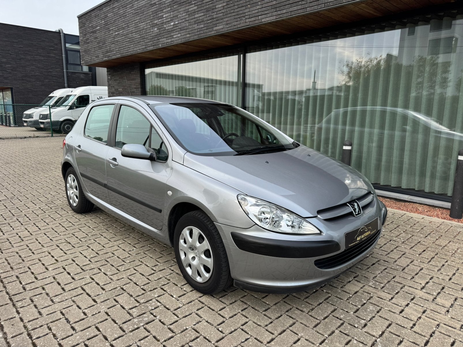 Peugeot 307•1e Eigen•133.000 KM•Peugeot Onderhouden •gekeurd, Voorwielaandrijving, Multifunctioneel stuurwiel, Stof, Zwart