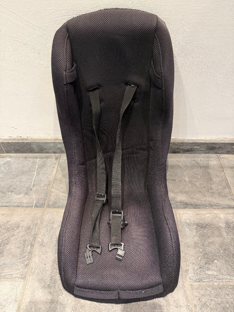 Peuterschelp voor bakfiets (Dolly) - compleet met gordels, Fietsen en Brommers, Ophalen, Gebruikt