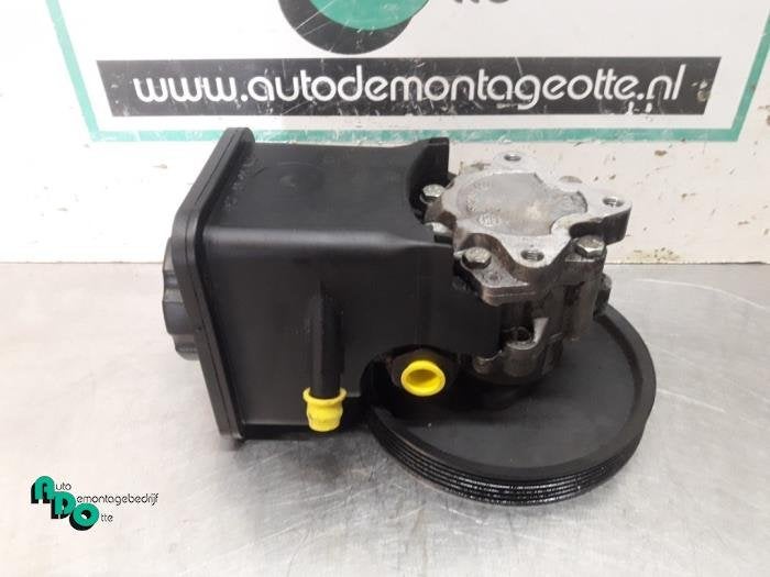 Pompe direction assistée d'un BMW 3-Serie, Autos : Pièces & Accessoires, Commande, BMW, Utilisé, 3 mois de garantie, Enlèvement ou Envoi