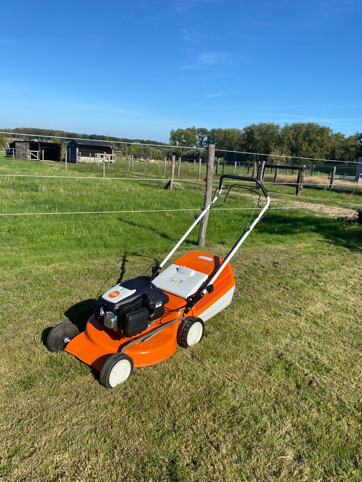 Stihl grasmaaier RM  253T – zeer nette staat – €50, Enlèvement, Comme neuf
