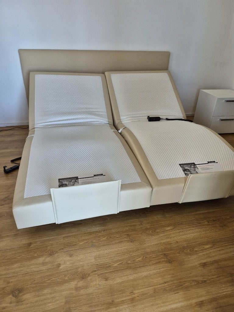 Bezorging is mogelijk 180x200 inzgs elektrische boxspring, Ophalen of Verzenden, Zo goed als nieuw, 200 cm, 180 cm
