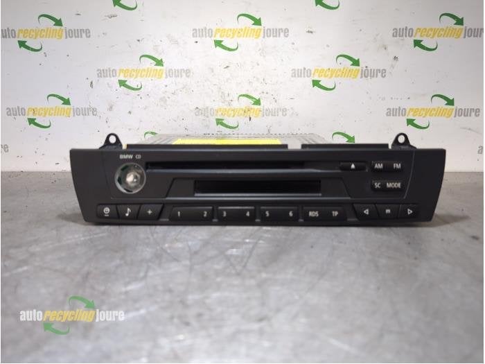 Radio d'un BMW X3, -, -, 3 mois de garantie, Utilisé