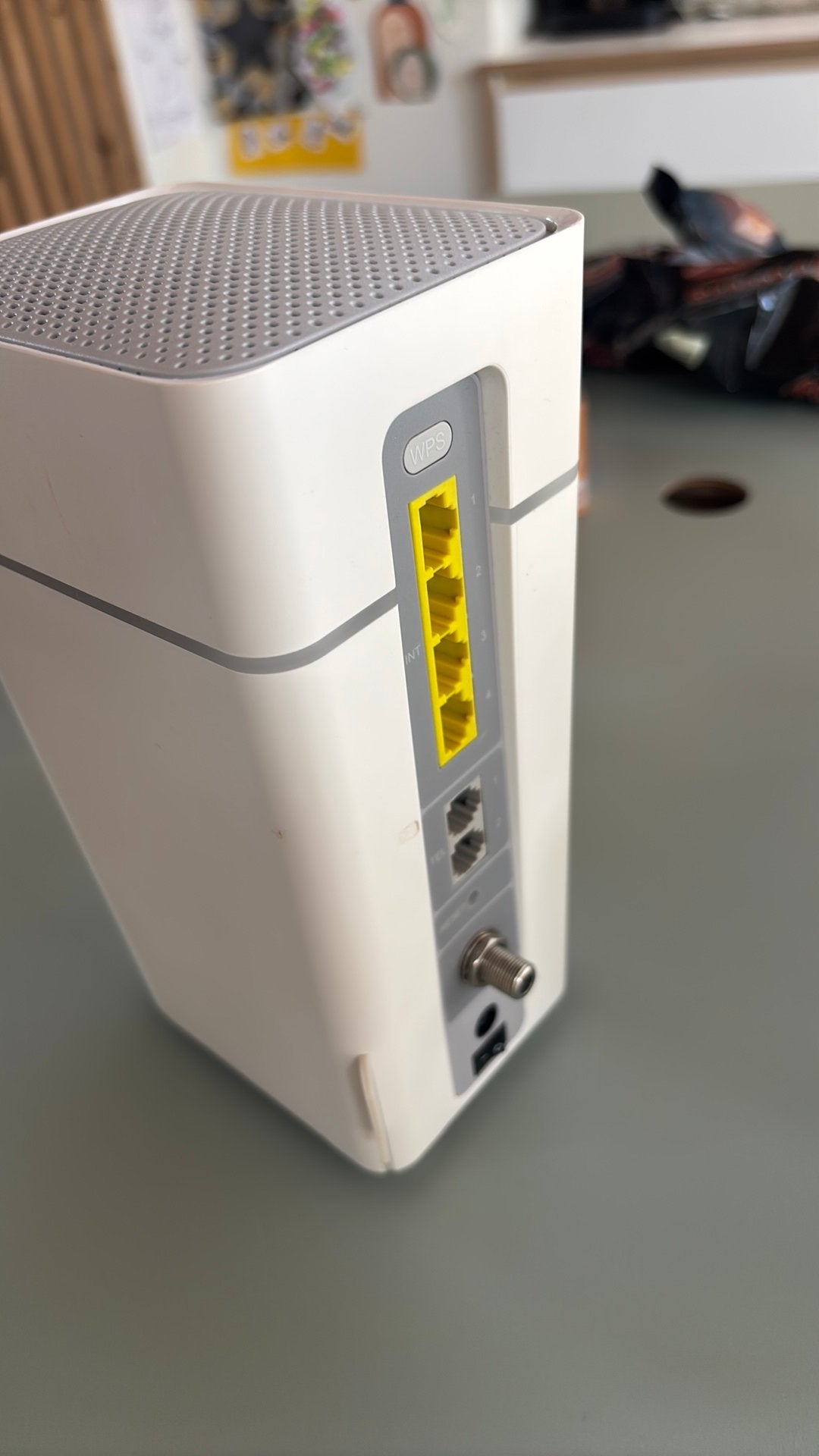 Telenet model ch8588lh, Informatique & Logiciels, Enlèvement, Comme neuf
