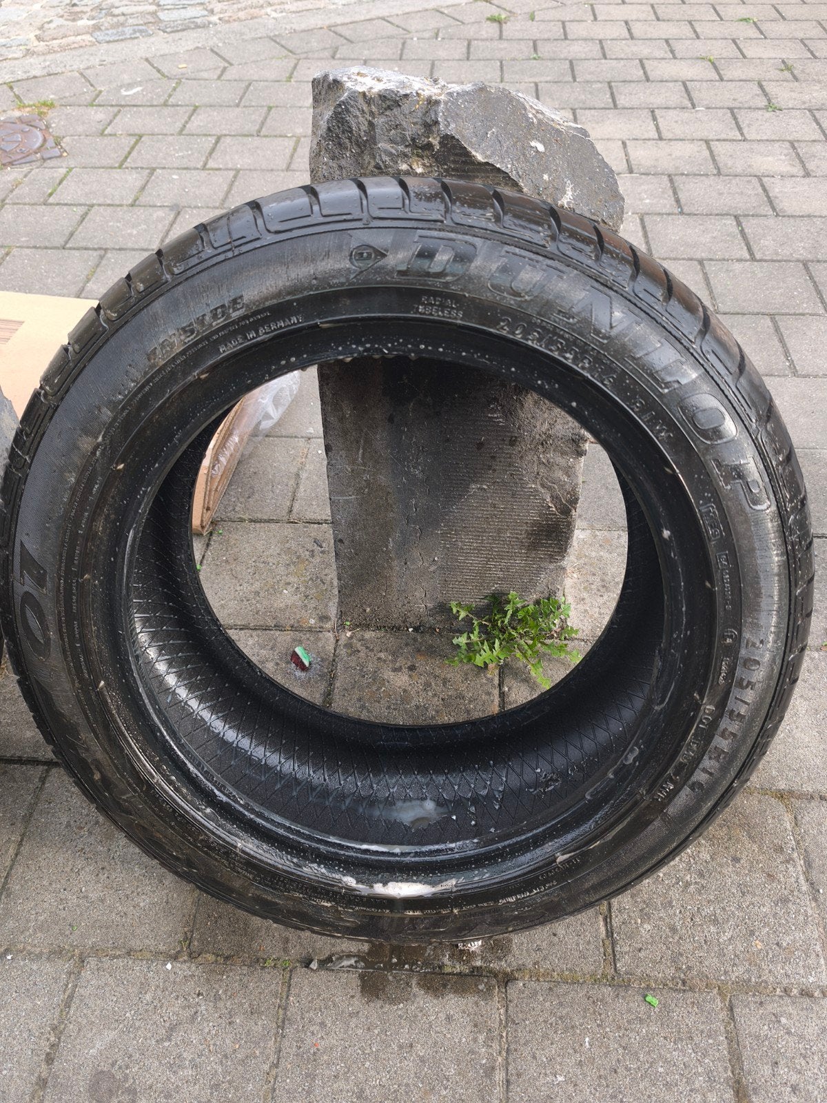 Pneu dunlop, Enlèvement