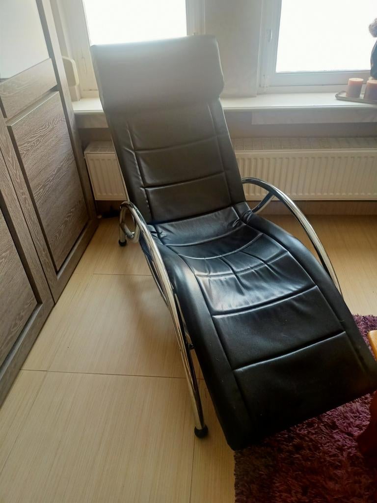 Kare vintage design relax met chroom afwerking, Huis en Inrichting, Ophalen