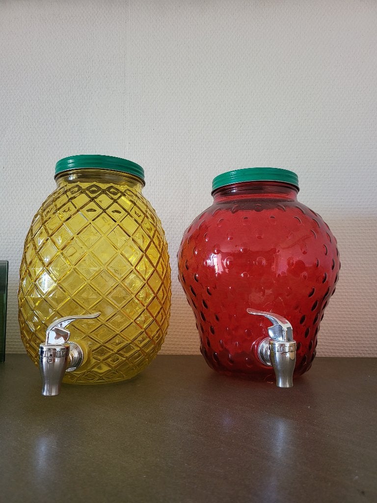 Jarre en verre ananas et fraise, Enlèvement