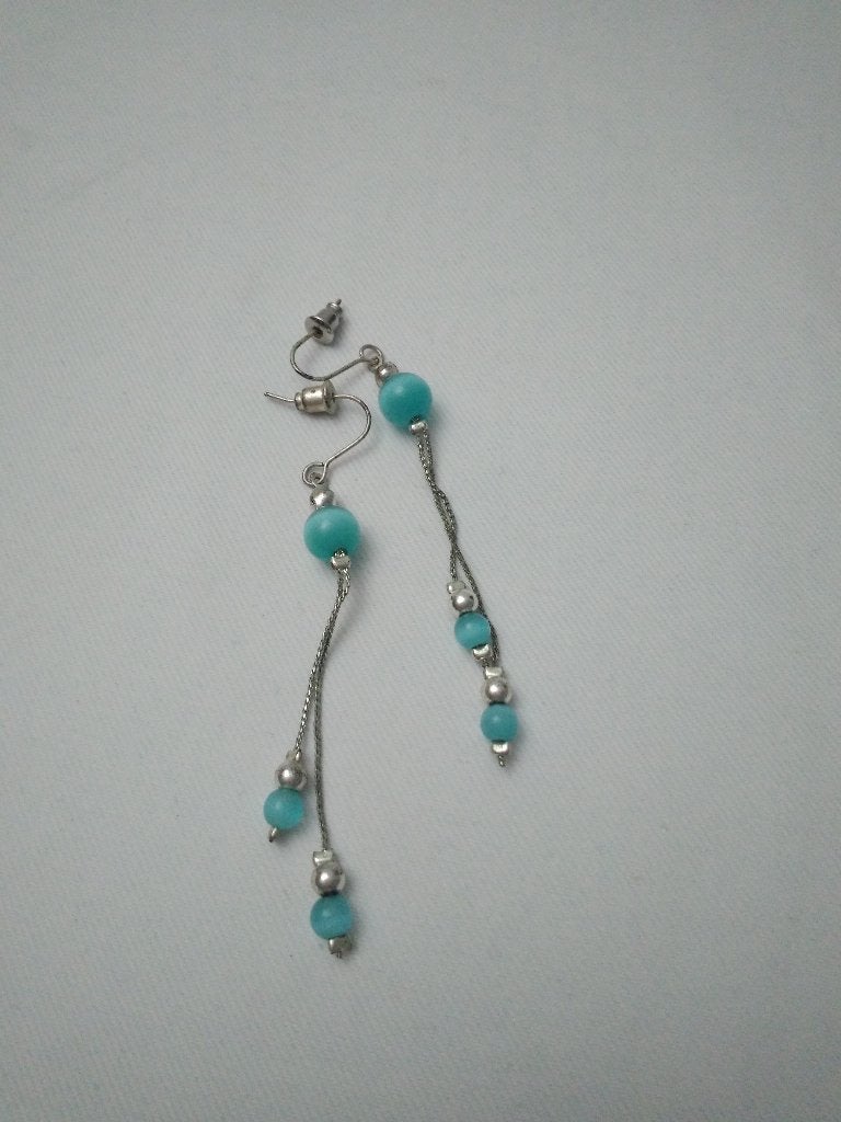 Boucles d'oreilles bleues des années 90, Bijoux, Sacs & Beauté, Boucles d'oreilles, Neuf, Enlèvement ou Envoi, Autres matériaux