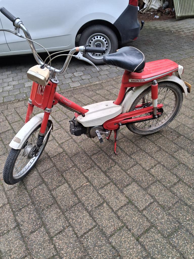 Honda amigo met gva, Ophalen